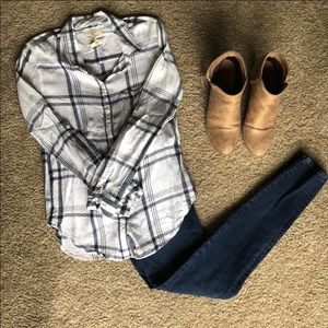 3/$25 American Eagle Boyfriend Fit Flannel Sz Sm